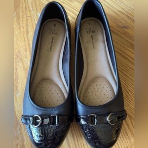 Time and Tru Women’s size 8 loafers.